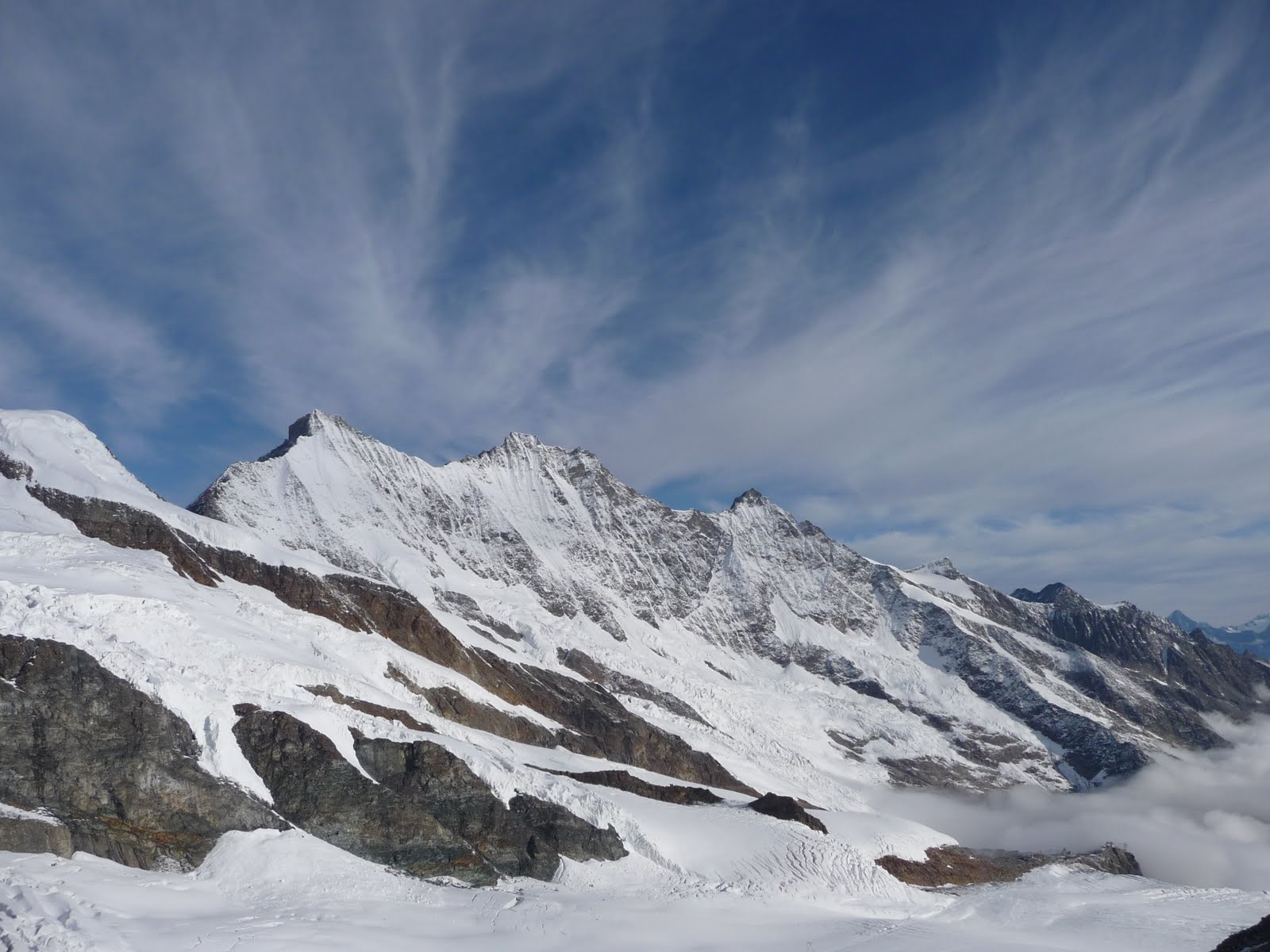 Täschhorn, Dom i Lenspitze